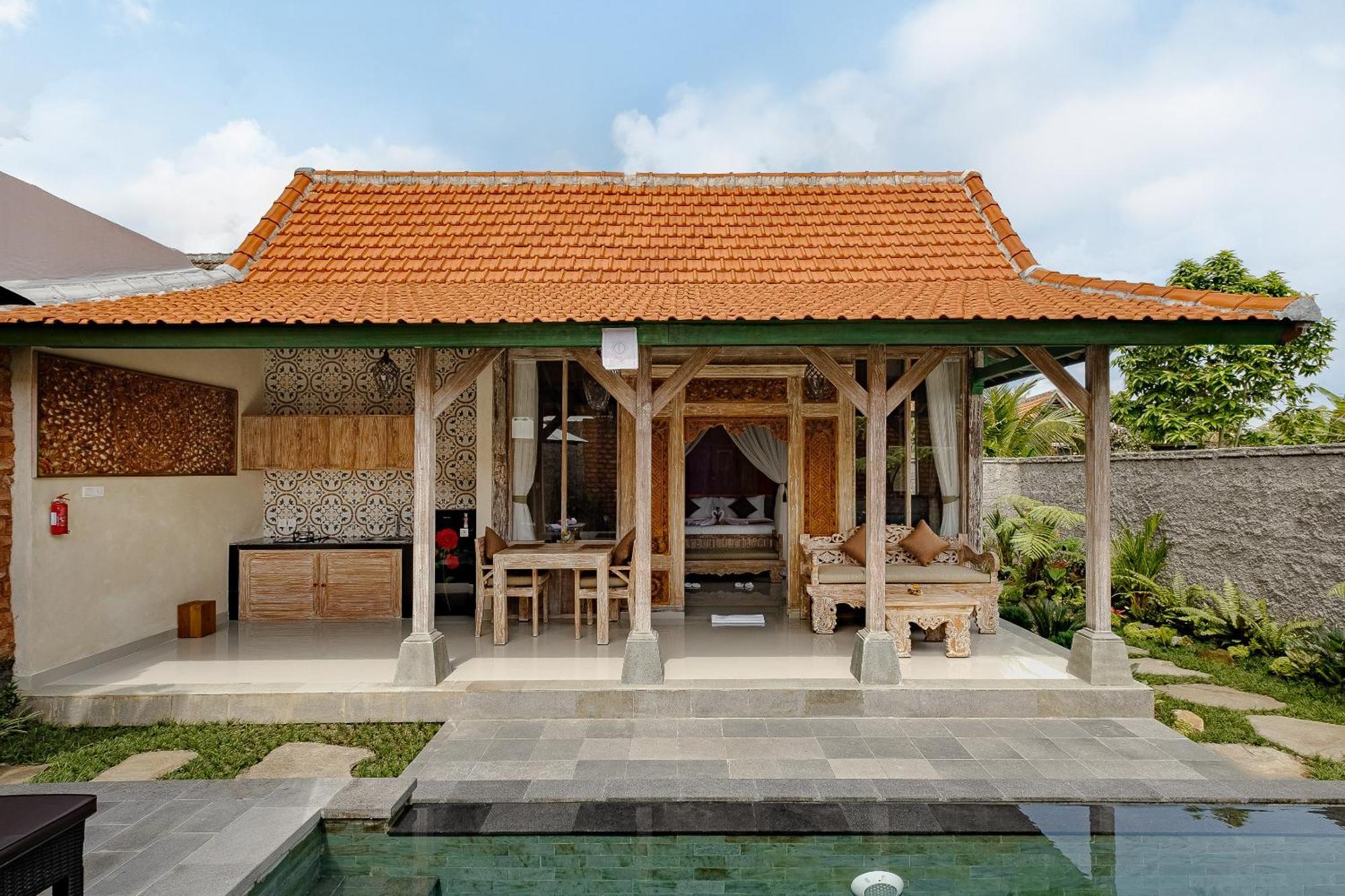 Kumala Ubud Villa *
