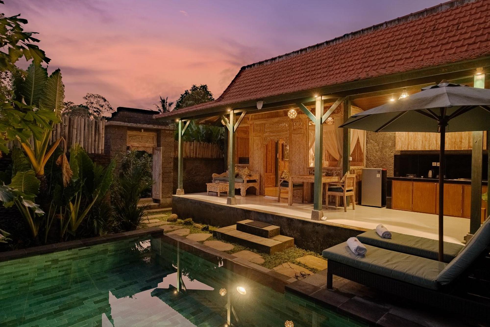 Kumala Ubud Villa *